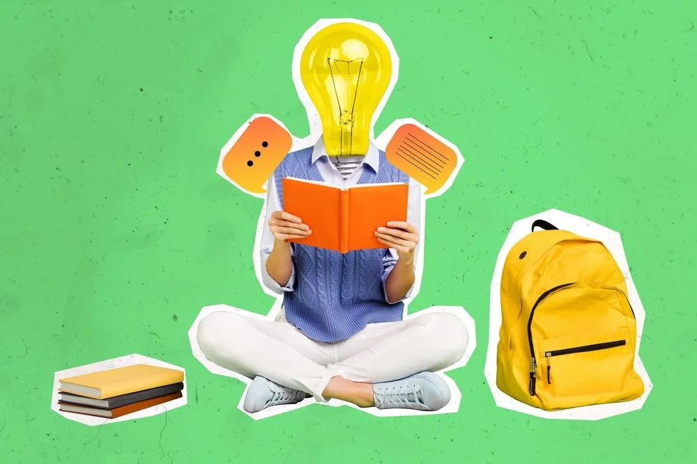Rappresentazione creativa dell’innovazione didattica: studente con lampadina al posto della testa che legge, simbolo di scuola inclusiva, competenze digitali e apprendimento attivo.